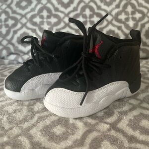 Nike Jordan Black and White shoes size 8 toddler